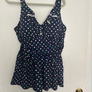 Polka Dot Ruffle  swimdress size 20W d & Co